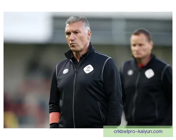 阿什利·扬精彩边路突破助力球队争夺关键胜利，状态回暖值得关注