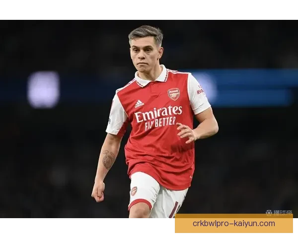 英超联赛中列夫·特罗萨德的表现稳健，持续受到关注